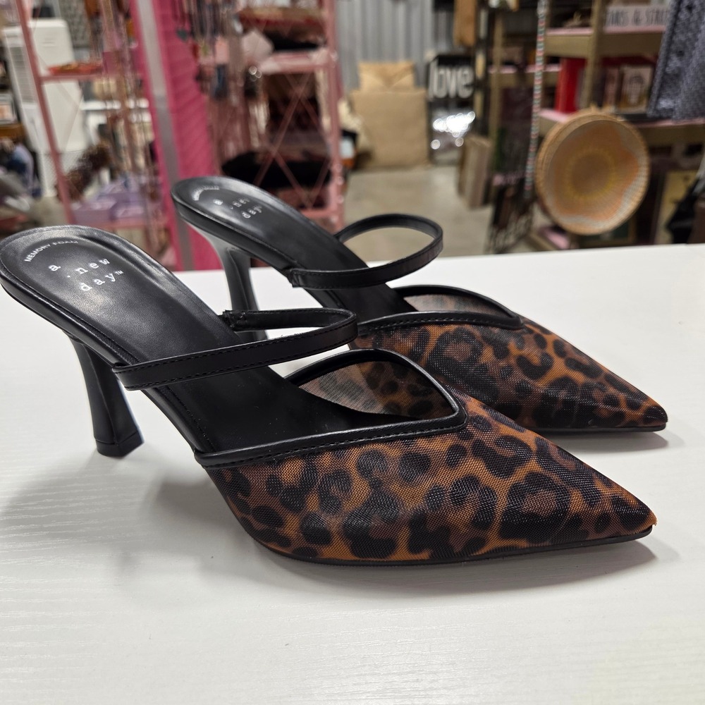 A New Day Sonia Leopard Print Mesh Pointed Toe Heels Black Light Brown 6.5
